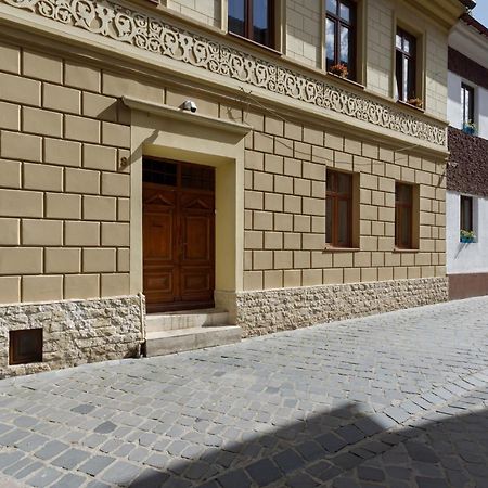 Postavarului8 Брашов Экстерьер фото