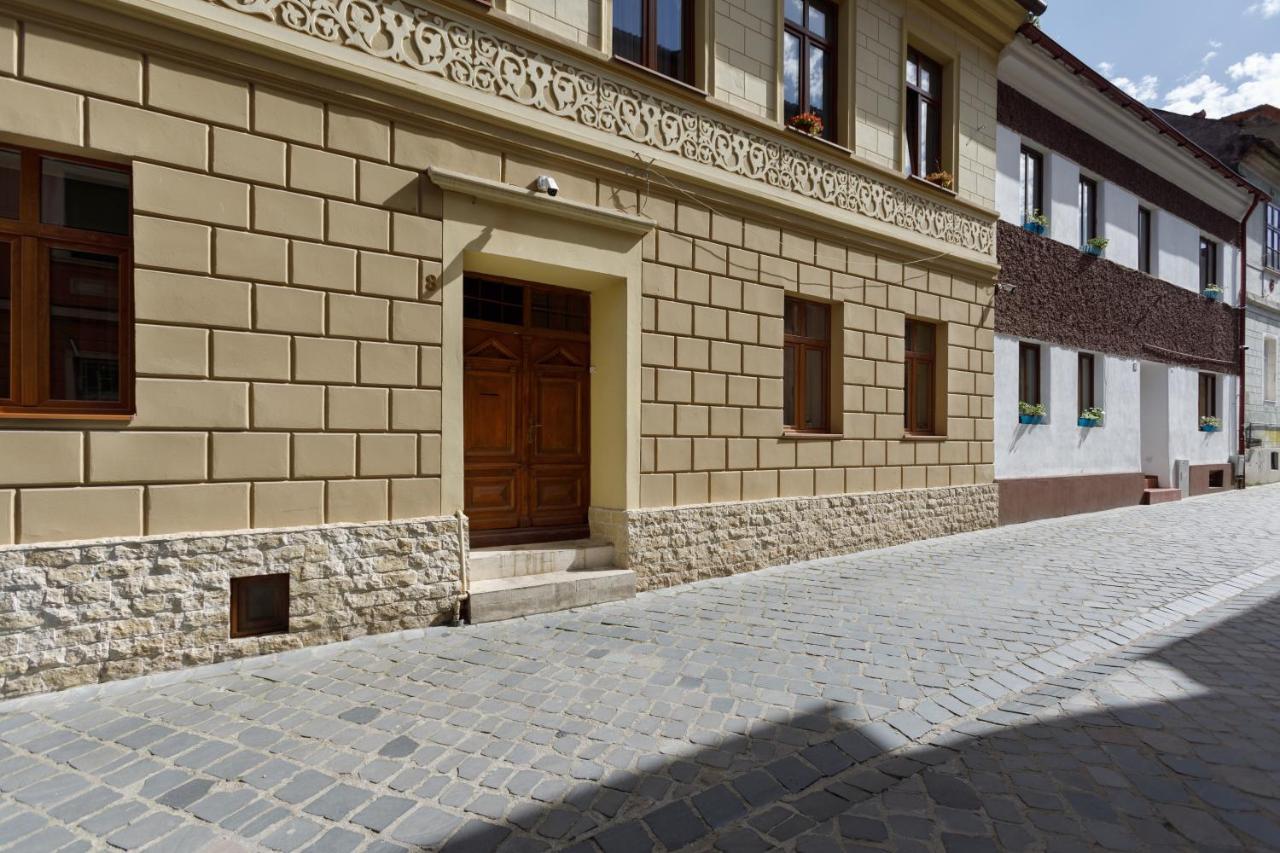 Postavarului8 Брашов Экстерьер фото